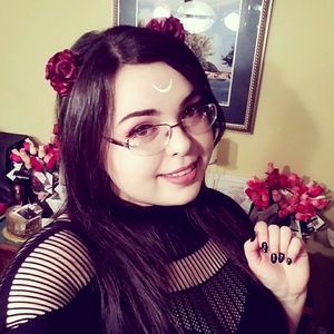 Meet your Posher, Dani